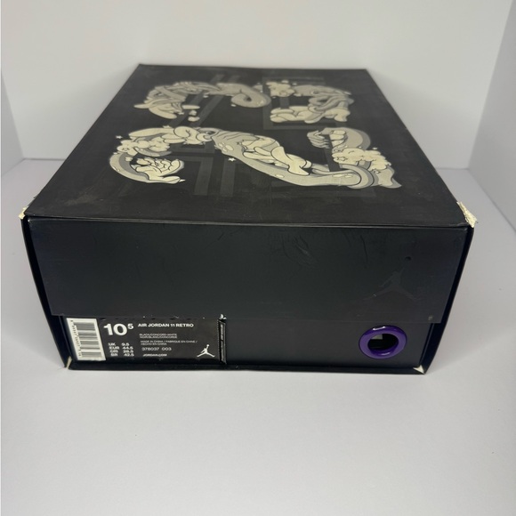 Jordan 11 “Space Jam” 2016 - Size 10.5M